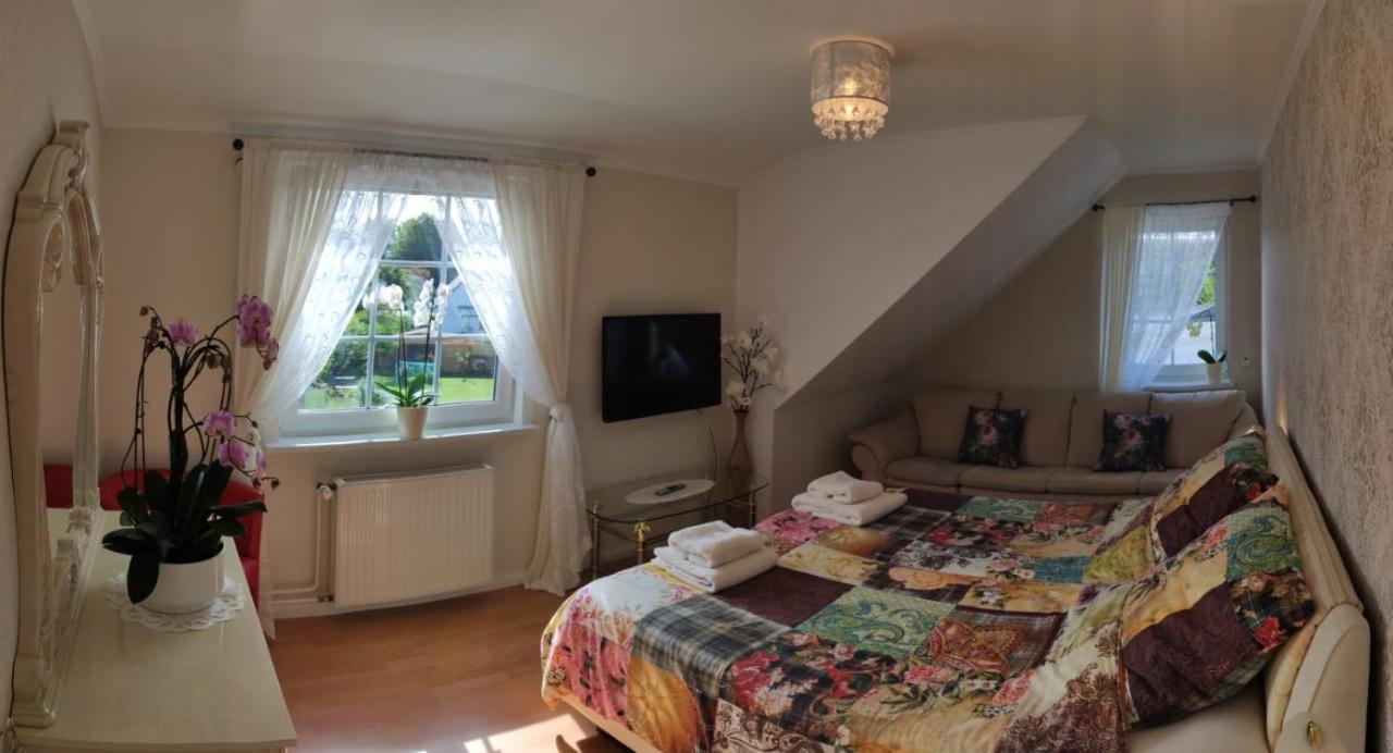 Blumen Apartment Hamburg Bagian luar foto